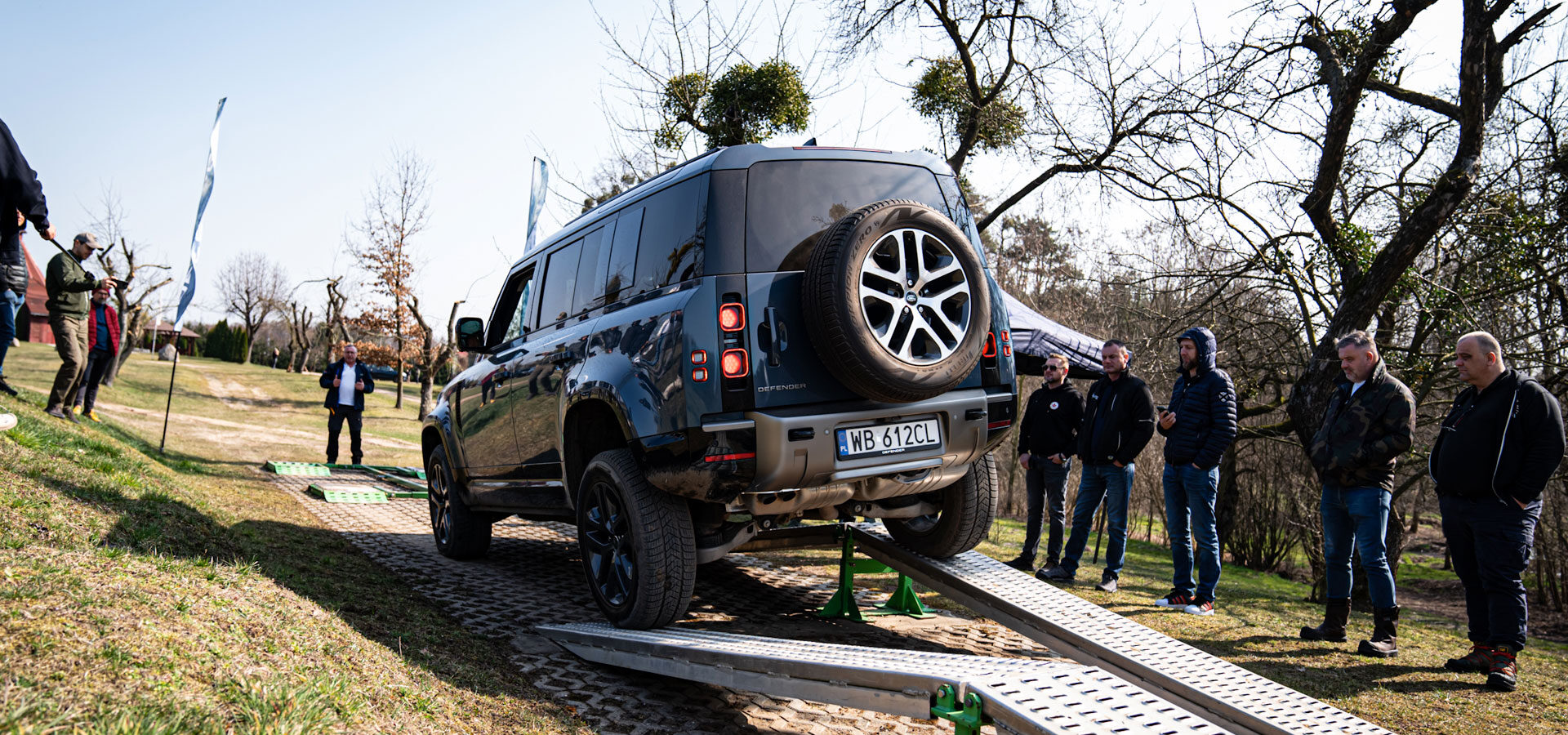 Defender Experience Man Trip